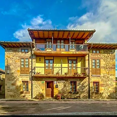 Vandrerhjem Corral Mayor La Serna (Cantabria)