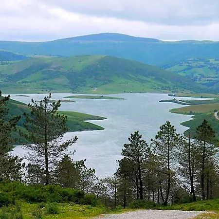 Corral Mayor Vandrerhjem La Serna (Cantabria)