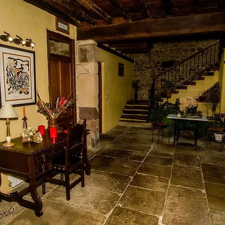 Corral Mayor Hostel La Serna (Cantabria)