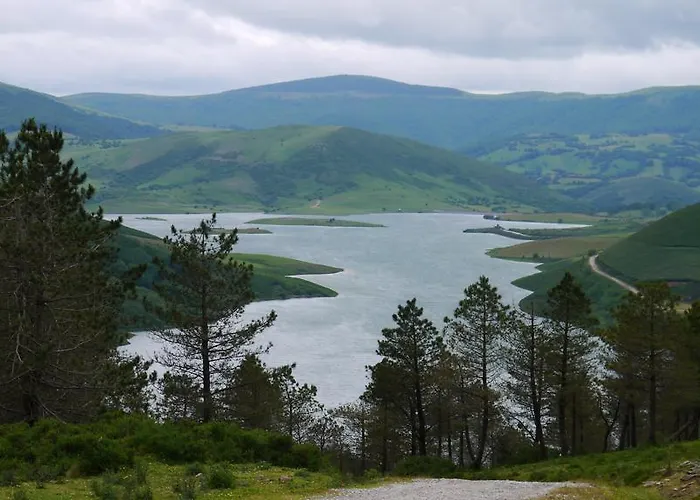 Corral Mayor Hostel La Serna (Cantabria)